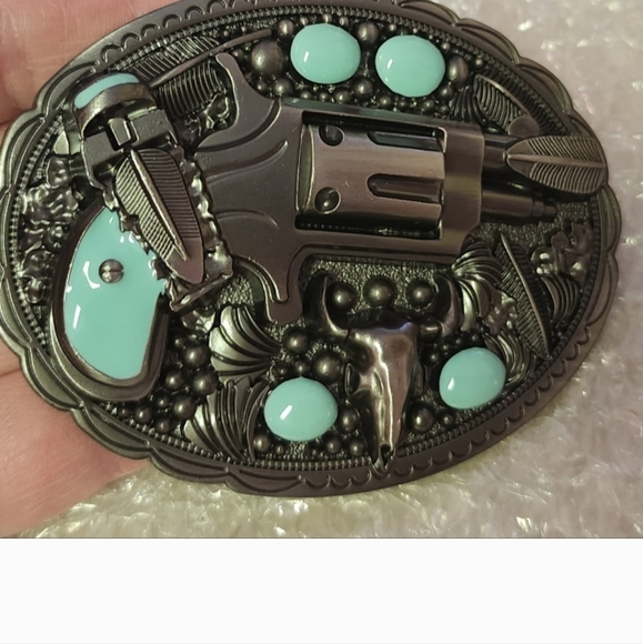 Faux Western Rodeo Style revolver pistol theme feathers Longhorn bull belt bu… - Picture 2 of 5